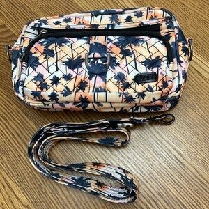 Lug Carousel Palm Tree Print Crossbody